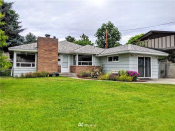 237 NE 6th Street , East Wenatchee, WA 98802