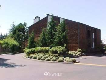 7304 N Skyview Place #A-103, Tacoma, WA 98406