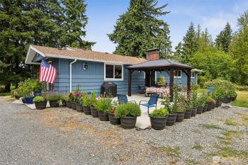 9317 214th Avenue E, Bonney Lake, WA 98391