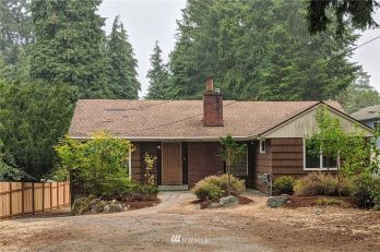 15752 Greenwood Avenue N, Shoreline, WA 98133