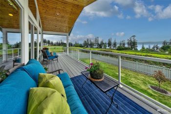 682 Lactrup Spur Lane , Camano Island, WA 98282-8402