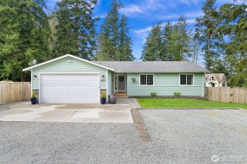 927 Valerie Drive , Camano Island, WA 98282