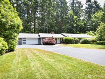7819 25th Avenue E, Tacoma, WA 98404