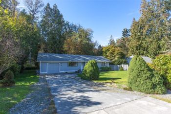 314 Dungeness Meadows , Sequim, WA 98382