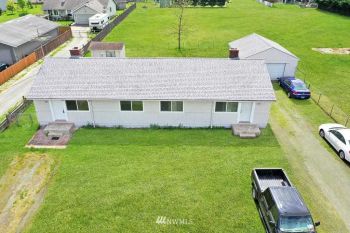 133 2nd Avenue SW, Pacific, WA 98047