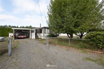 418 Chicago Boulevard S, Pacific, WA 98047