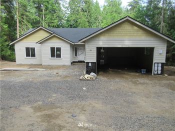 8069 Phillips Road SE, Port Orchard, WA 98367