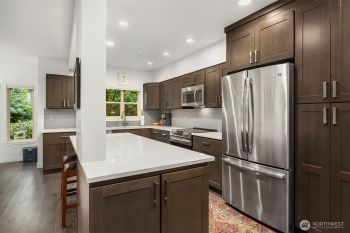 15874 NE 93rd Way #1501, Redmond, WA 98052