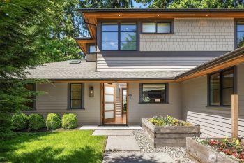 5619 89th Avenue SE, Mercer Island, WA 98040