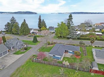 202 Champion Street , Steilacoom, WA 98388