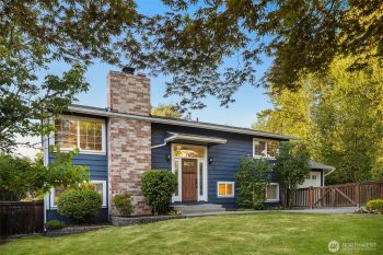 112 18th Avenue , Kirkland, WA 98033