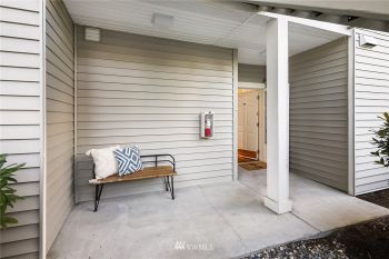 2009 196th Street SE #A103, Bothell, WA 98012