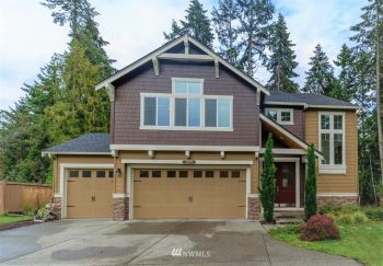 13874 LaVigne Court NE, Bainbridge Island, WA 98110