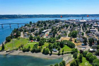 1209 Pacific Avenue , Bremerton, WA 98337