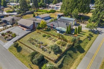 3825 NW Lowell Street , Silverdale, WA 98383