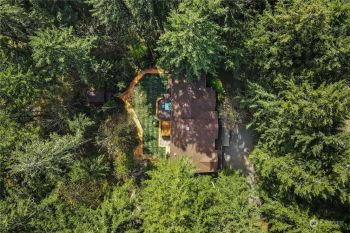 22505 SE 329th Street , Black Diamond, WA 98010