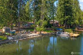 26026 216th Place SE, Maple Valley, WA 98038