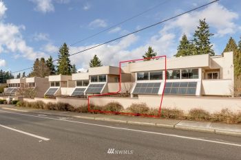 8223 212th Street SW #404, Edmonds, WA 98026