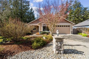 918 Secord Ct , Camano Island, WA 98282