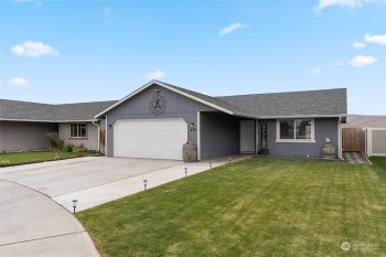 979 K Street SE, Ephrata, WA 98823