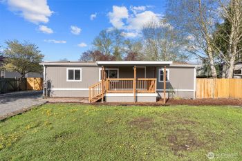 204 Cedar Lane , Pacific, WA 98047