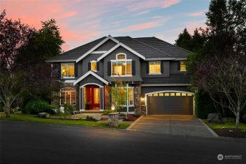 3105 204th Court NE, Sammamish, WA 98074