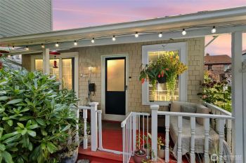 142 N 84th Street , Seattle, WA 98103