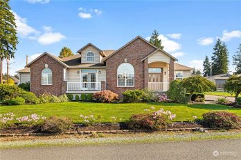 264 Prestwick Drive , Camano Island, WA 98282