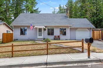 527 N 155th Street , Shoreline, WA 98133-5904