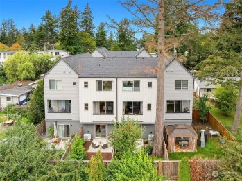 18528 Densmore Avenue N #B, Shoreline, WA 98133