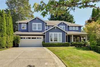 24037 SE 10th Court , Sammamish, WA 98075-8135