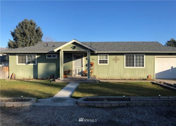 303 S Jackson Place , East Wenatchee, WA 98802