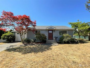 145 W Prairie Street , Sequim, WA 98382
