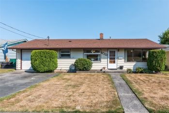 1504 40th Street , Anacortes, WA 98221