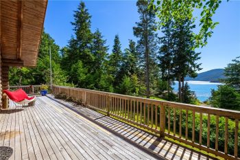 5100 Totem Trail , Anacortes, WA 98221