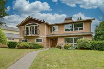 9203 SE 40th Street , Mercer Island, WA 98040