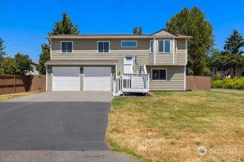 319 Broadway , Auburn, WA 98001