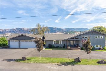 2350 8th Street SE, East Wenatchee, WA 98802