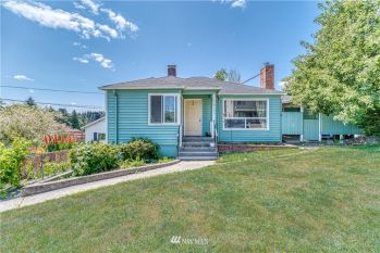 1537 N Cambrian Avenue , Bremerton, WA 98312