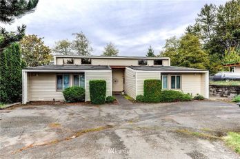 3114 3116 S 166th Street , SeaTac, WA 98188