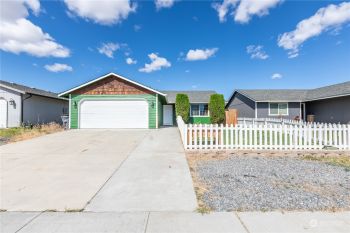 617 L Street SE, Ephrata, WA 98823