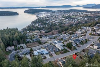 4217 Marine Heights Way , Anacortes, WA 98221