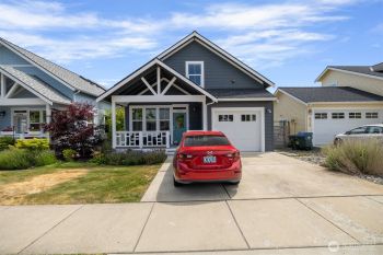 4740 Spring Brook Court , Bellingham, WA 98226