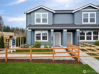 14818 Wallace Avenue E #672, Bonney Lake, WA 98391
