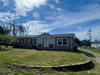 1105 Paul Avenue , Oak Harbor, WA 98277