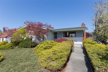 911 E 10th Street , Port Angeles, WA 98362