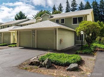 3963 NW Fairway Lane , Bremerton, WA 98312