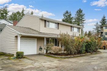 945 N 163rd Street , Shoreline, WA 98133-5616
