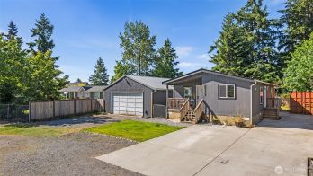 22106 Cedarview Drive E, Bonney Lake, WA 98391