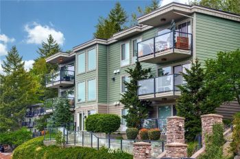 3200 81st Place SE #A103, Mercer Island, WA 98040